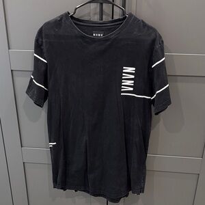 NaNa Black and White Men's Short Sleeve Tee